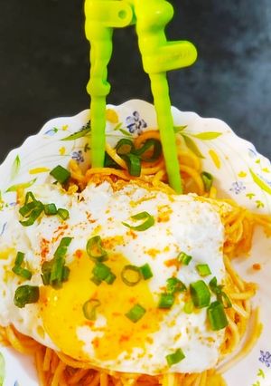 A picture of Egg Noodles.