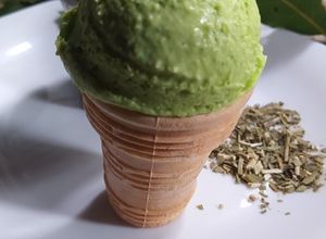 Una foto de Helado de yerba mate  o de mate cocido cocido con leche