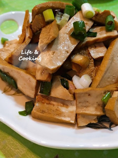【家常菜】涼拌豆干 的食譜成品照片