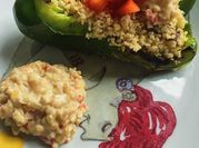 Una foto de pimiento relleno de cuscús