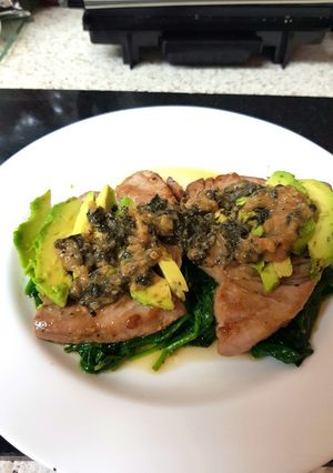 A picture of My Grilled Citrus Tuna Steaks with Avocado & Spinach 😘.