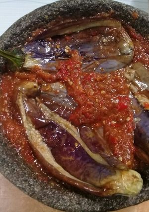 Foto resep Terong penyet sambel terasi