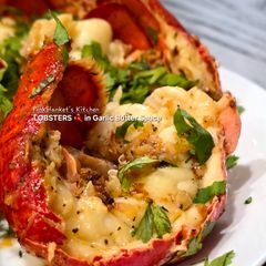 A picture of Lobsters 🦞in Garlic Butter Sauce.