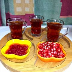A picture of Pomegranate tea.