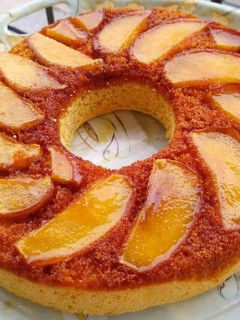 Una foto de Torta de manzana invertida