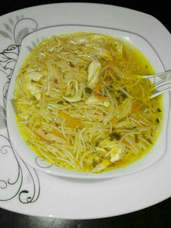 A picture of Chicken and Vermicelli Soup.