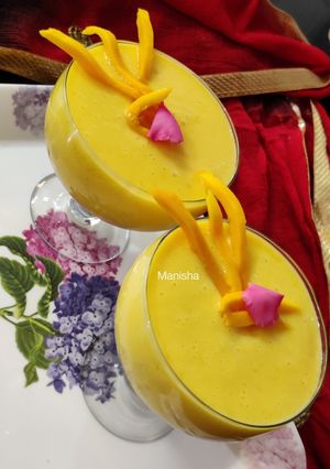 A picture of Mango shake.