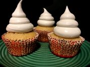 Una foto de recetas veganas con aquafaba