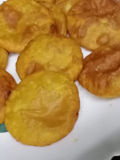 મસાલા વાળી પૂરી (Masala Poori Recipe In Gujarati) રેસીપી મુખ્ય ફોટો