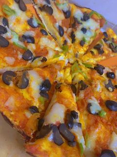 صورة لوصفة البيتزا المقرمشة 😋
