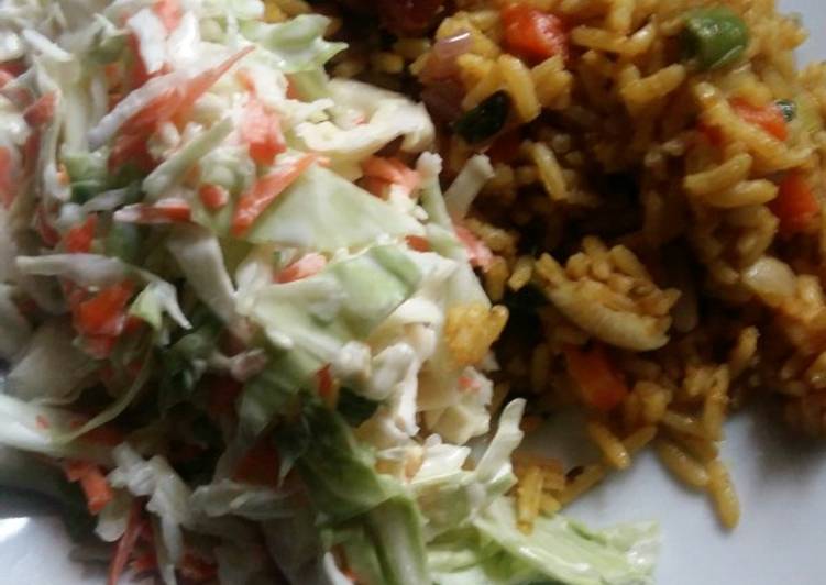 Simple Way to Prepare Award-winning Fried rice and cos low