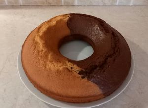 Φωτογραφία της συνταγής Κέικ Δίχρωμο Βανίλια - Κακάο !!!