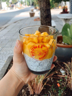 Hình của món Pudding xoài hạt chia.