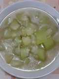 Sayur bening labu air / leor