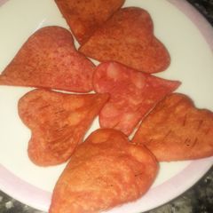 A picture of Beetroot heart puri.