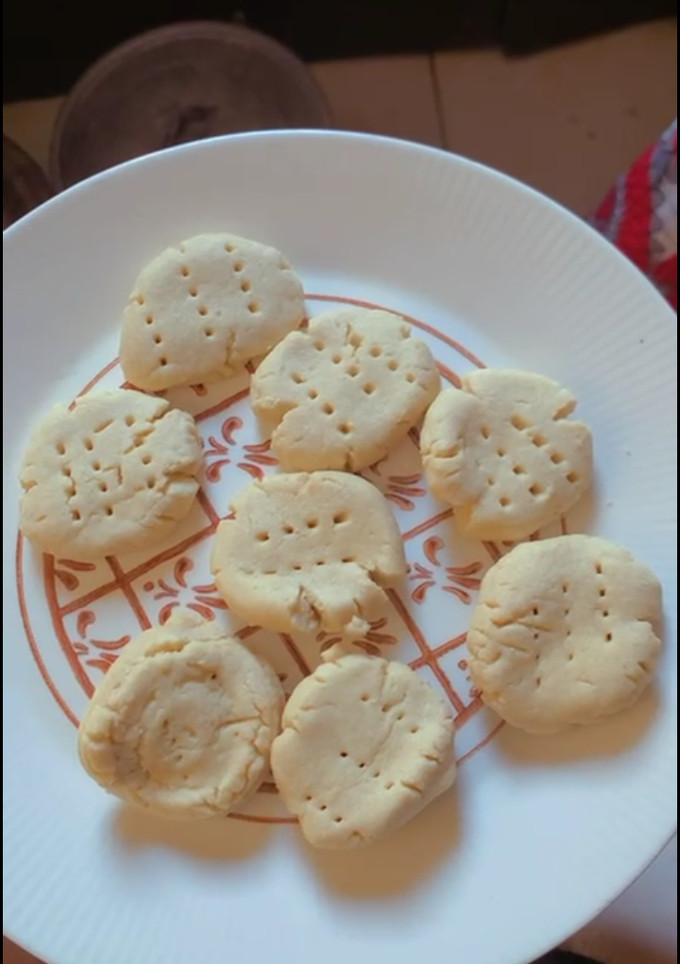A picture of Butter shortbread.