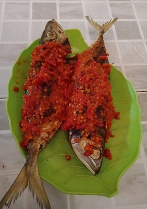 Foto resep Ikan Bakar Popokan Pedas 🐟