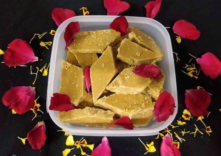 Besan Burfi