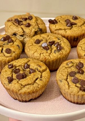 Una foto de Muffins Esponjosos de Banana, Canela y Garbanzos (¡Sin Harina ni Gusto a Legumbre!)