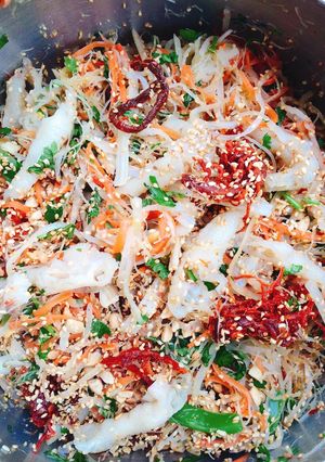 Hình của món Nộm chân gà rút xương.