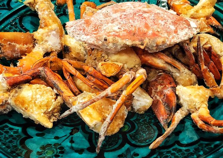 Recipe of Perfect Ginger and Scallion Fried Mud Crab
