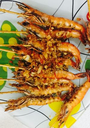 Hình của món Tôm đất cà mau xào sả ớt.