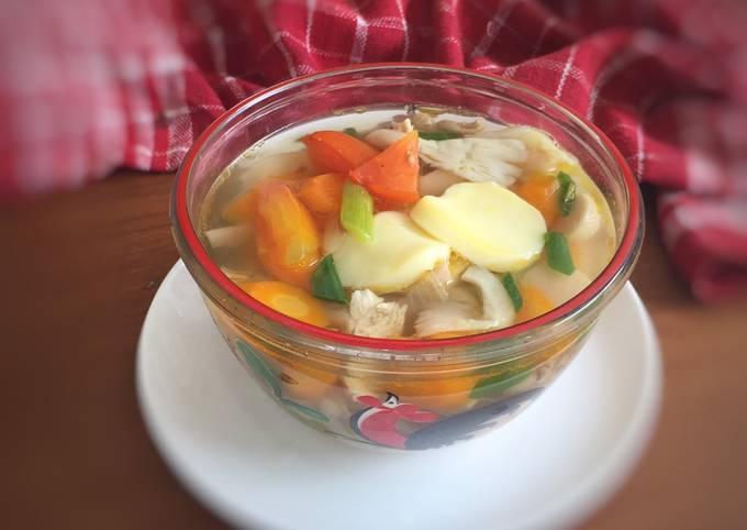 Sop Ayam Jamur Tiram with Tofu