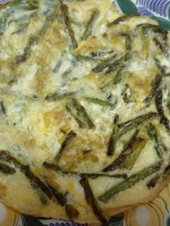 Una foto de Tortilla de espárragos