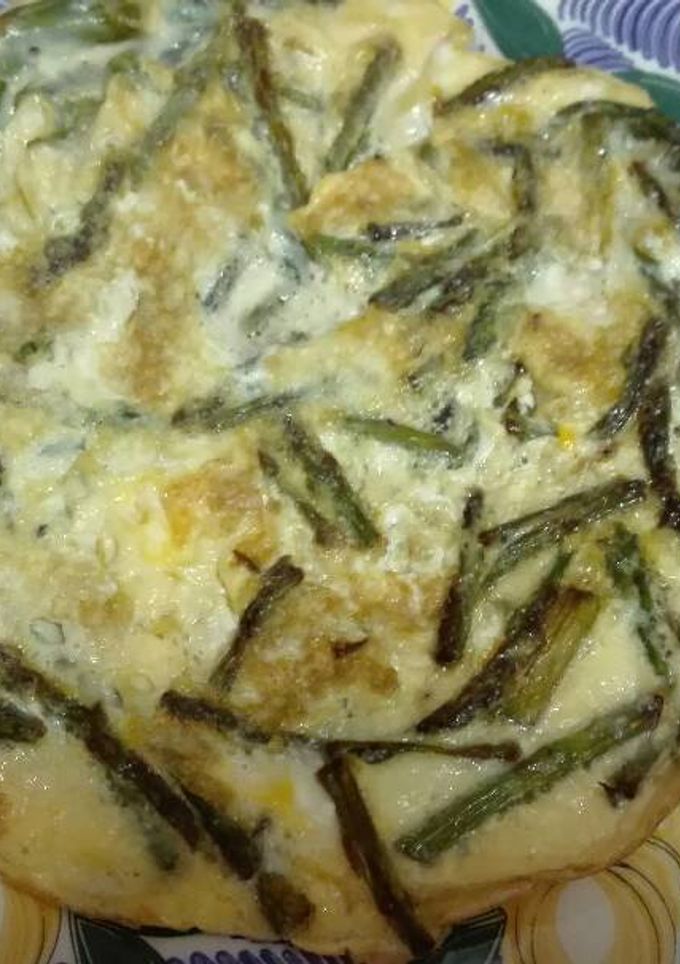 Una foto de Tortilla de espárragos