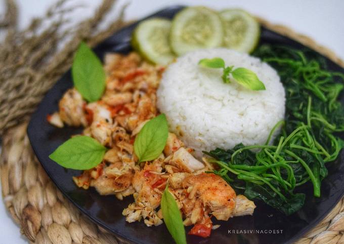 Langkah Mudah untuk Menyiapkan Ikan Penyet Sambel Korek Diet, Bikin Ngiler