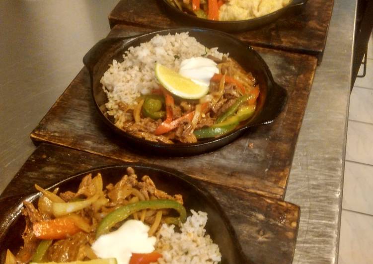 Ayam rempah nasi gurih