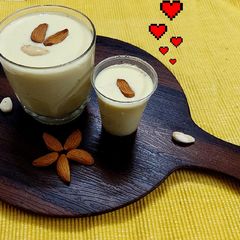 A picture of Almond Milk Shake.