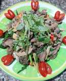 Thịt lợn rừng xào sa tế siu cay