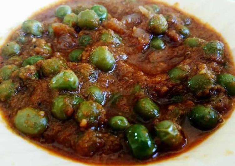 Easy Whosayna’s Garam Masala Peas Curry