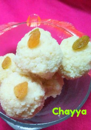 A picture of Paneer ke ladoo.