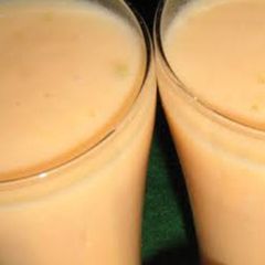 A picture of Melon milkshake.