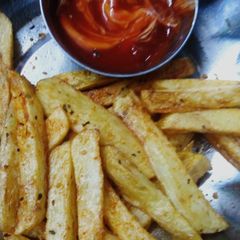 A picture of French fries.