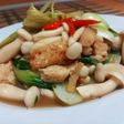 Tumis Jamur, Pai Chai dan Tahu
