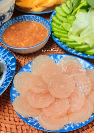 Hình của món Da heo luộc chấm mắm nêm.