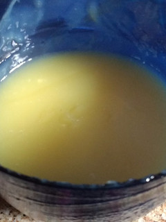 Una foto de Crema de limón en microondas
