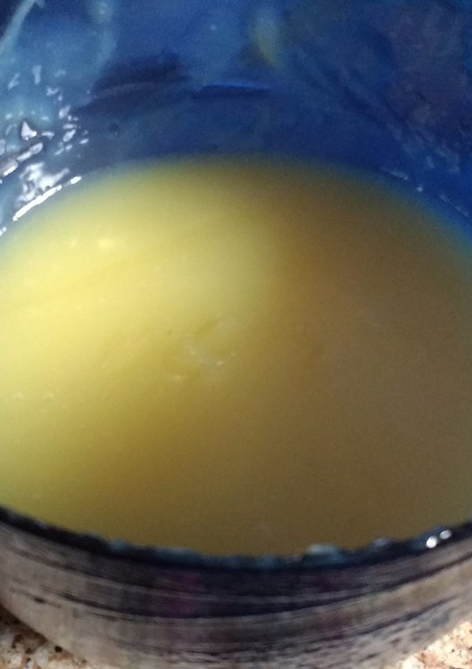 Una foto de Crema de limón en microondas