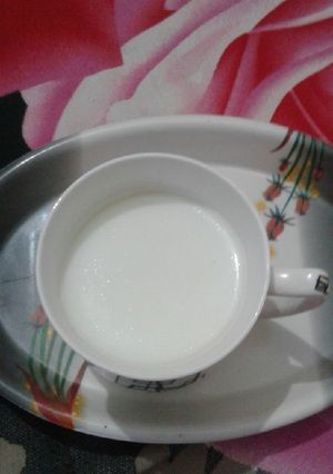 A picture of Elachi Milk.