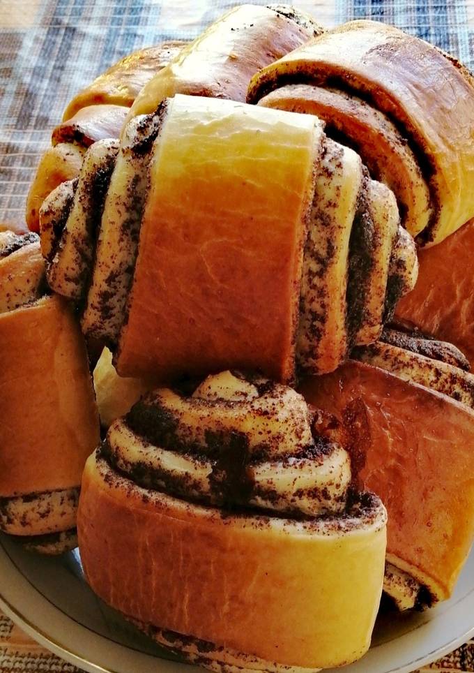 Булочки с маком