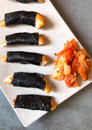 Hình của món Eatclean - Ức Gà Cuộn Rong Biển Ăn Kèm Kim Chi.