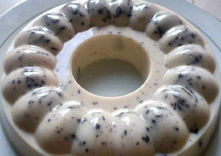 Puding oreo