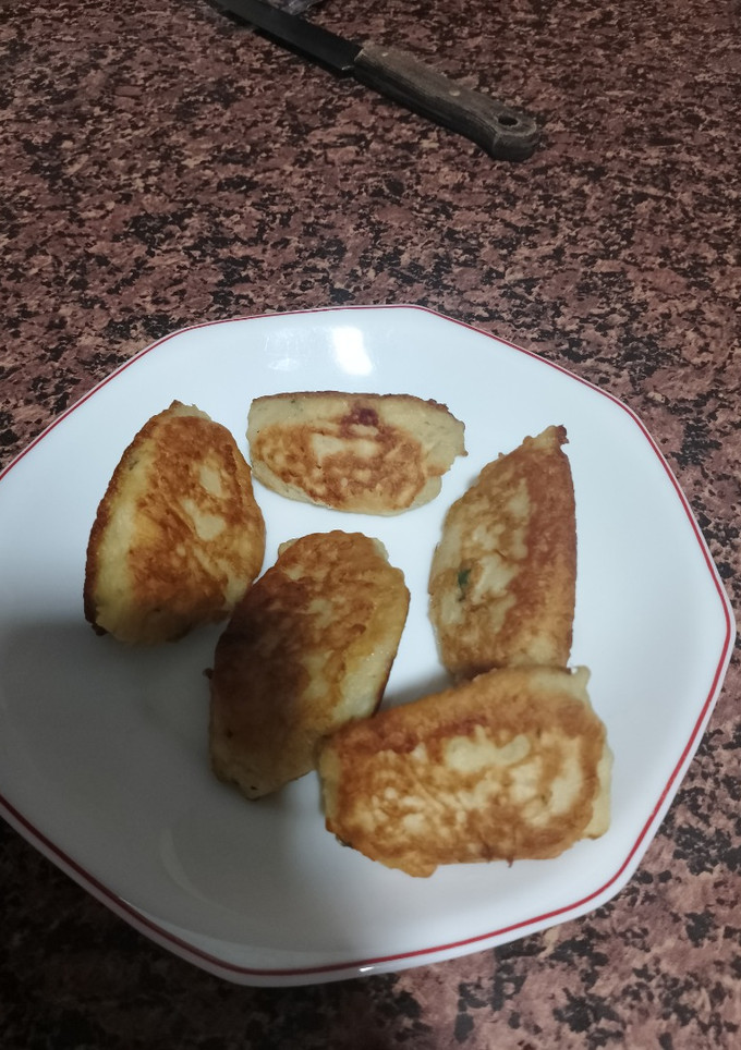 Una foto de Buñuelos de patata y bacalao