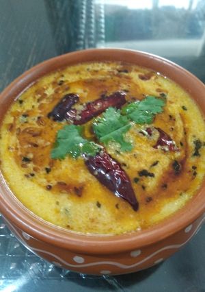 A picture of Rajasthani kadhi.