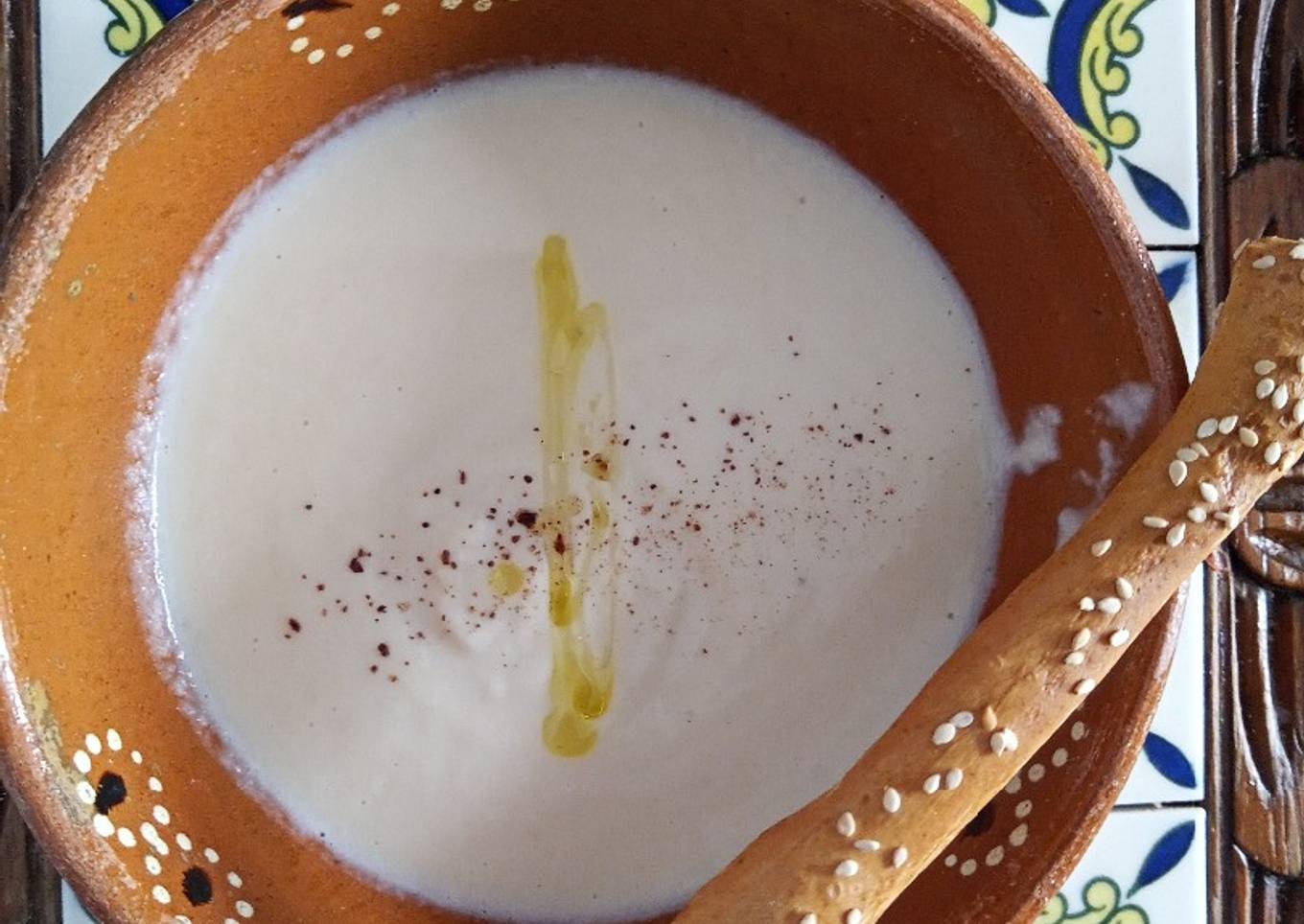 Crema de coliflor, papa y manzana🍎🌼🥔