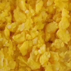 A picture of Decent Cheese Scrambled Eggs.