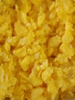 A picture of Decent Cheese Scrambled Eggs.